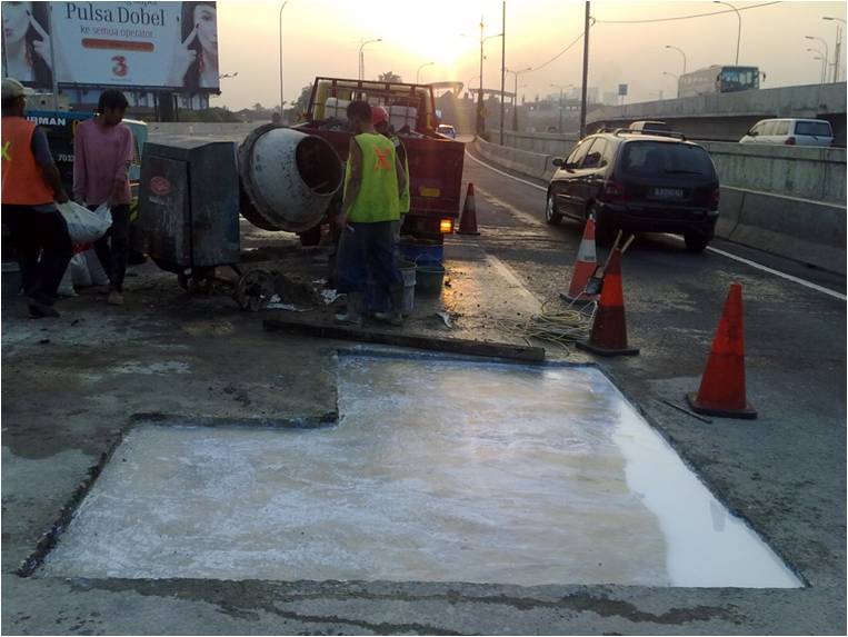 Rapid Setting Mortar application at  Cawang Tomang  Cengkareng Toll Road